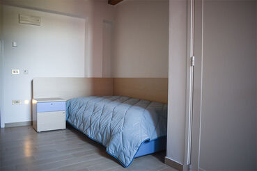 Camera da letto singola del CRA